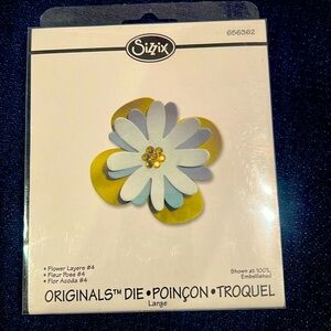 Sizzix Originals Die. Flower Layers #4. Large